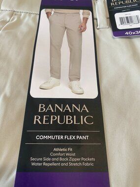 Banana Republic Men's Commuter athletic fit Pant Resistant Water Repellent